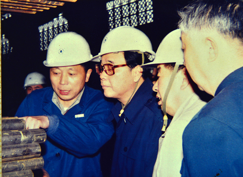 永远的激励——追忆李鹏同志支持衡钢发展