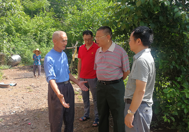 党建引领扶贫路 村民叩开幸福门