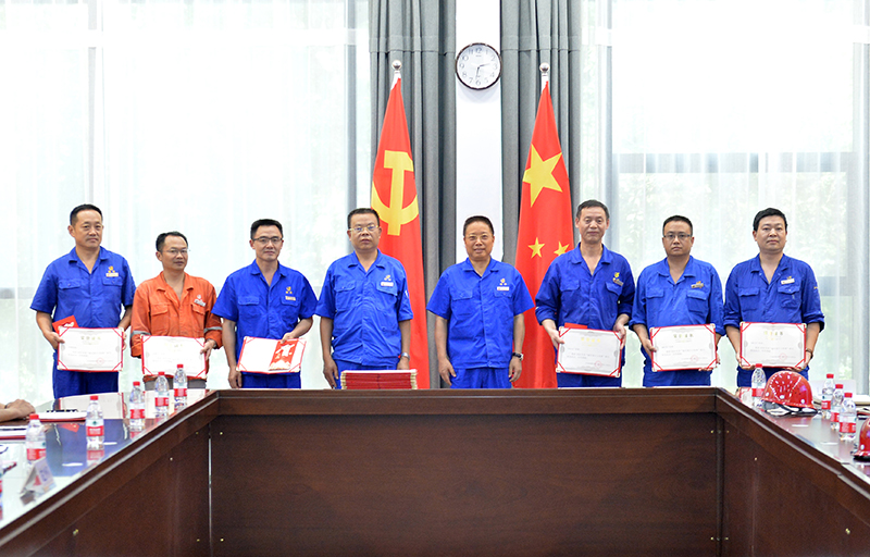 1594868316544214.jpg 党群2.jpg