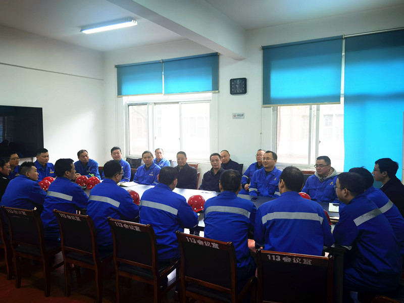 新春团拜 钢城年味浓